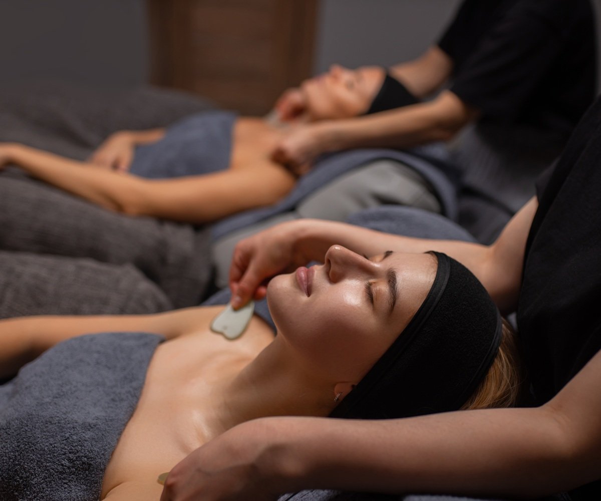 spa-facial-treatment-relaxation-massage-gua-sha